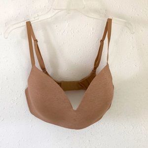 Victoria’s Secret no-wire formed bra